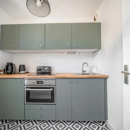 Apartment #l'amadeo#parking Privee/balcon/lumineux/qrt Calme *