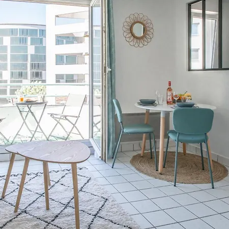 Apartment #l'amadeo#parking Privee/balcon/lumineux/qrt Calme Clermont-Ferrand